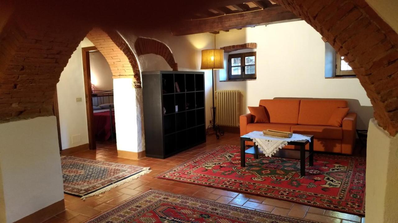 Villa La Nussa Каполона Экстерьер фото