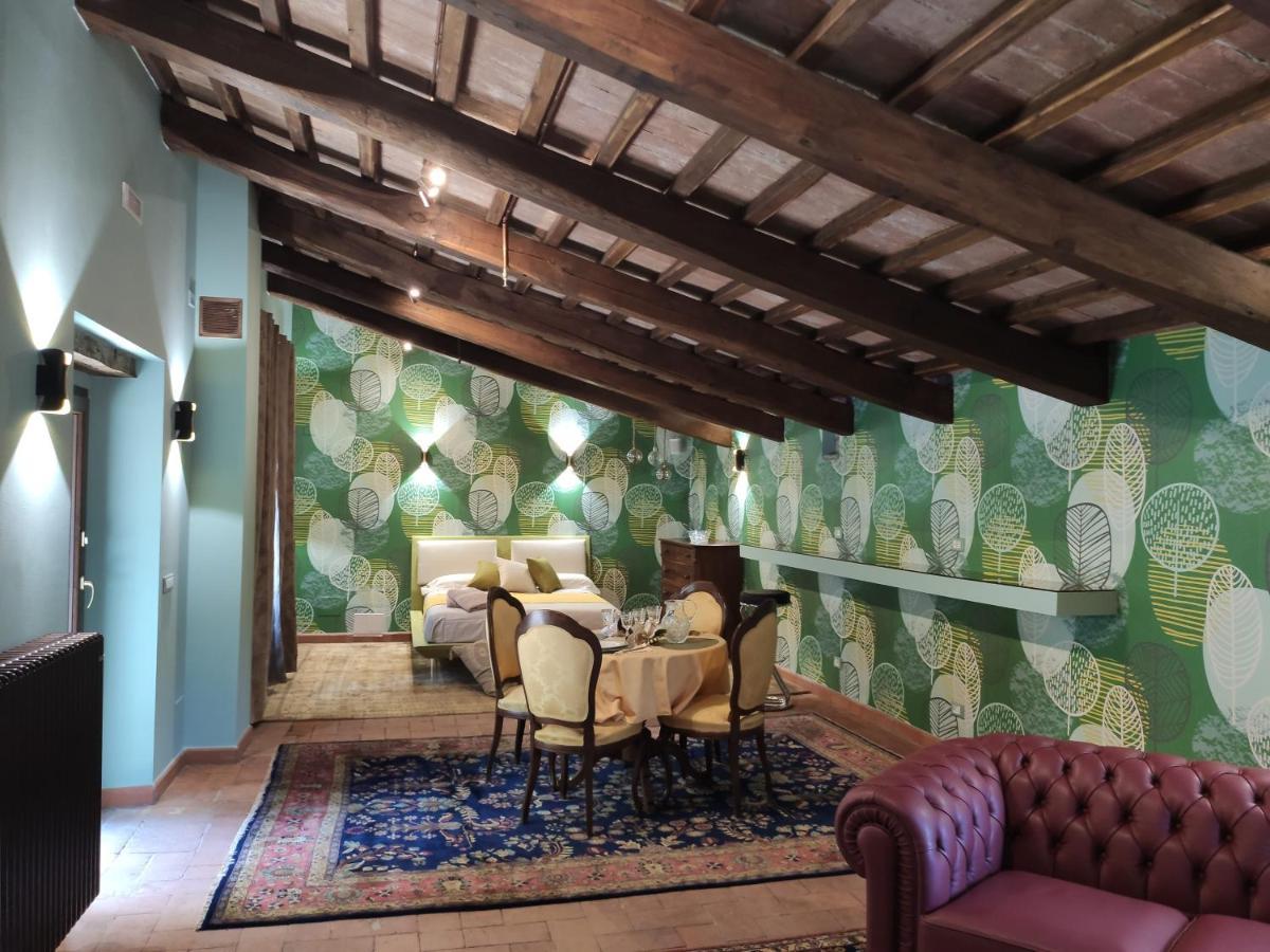 Villa La Nussa Каполона Экстерьер фото