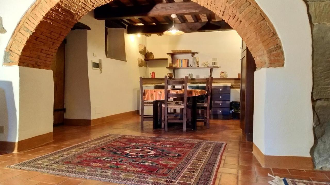 Villa La Nussa Каполона Экстерьер фото