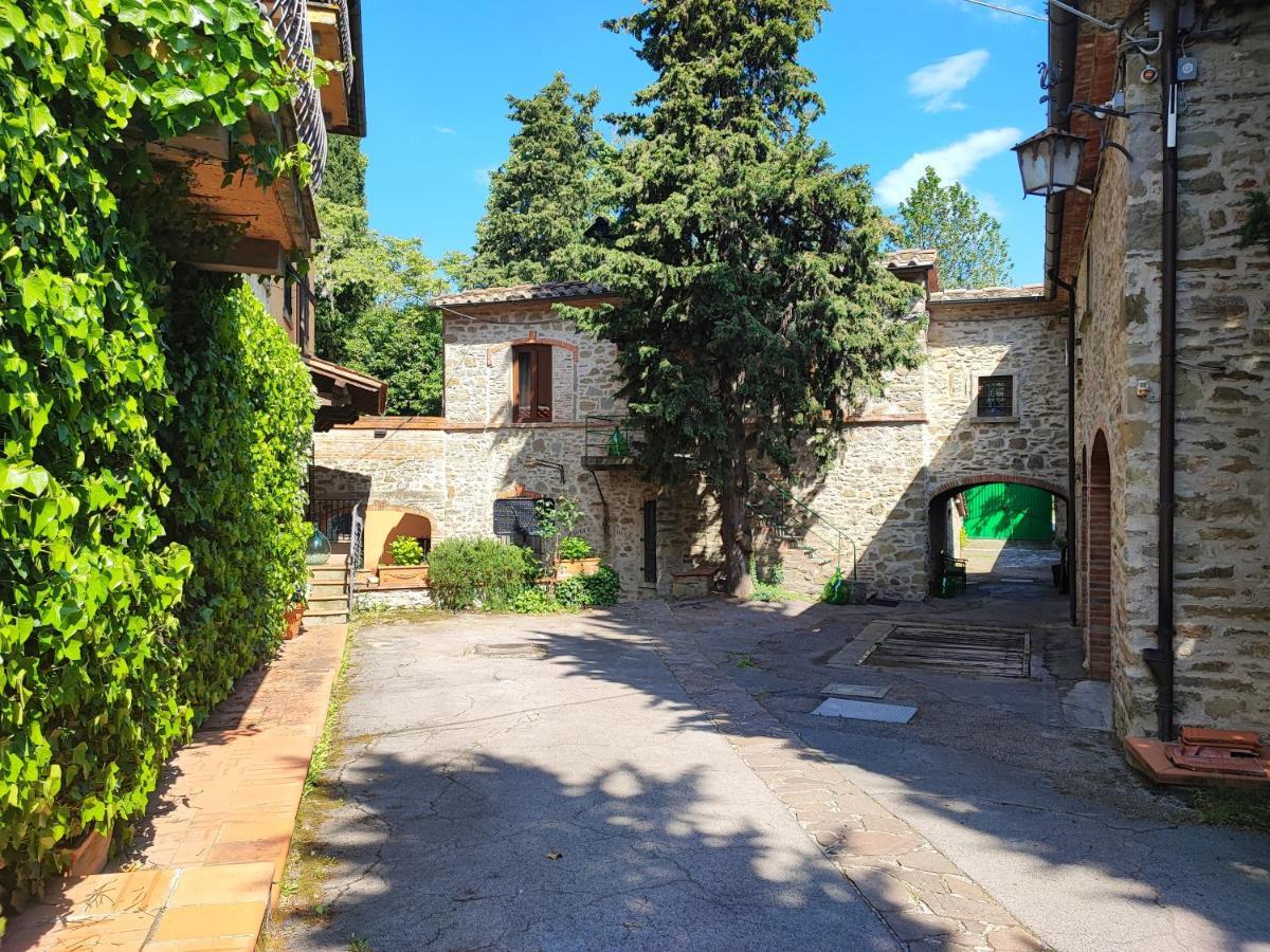 Villa La Nussa Каполона Экстерьер фото