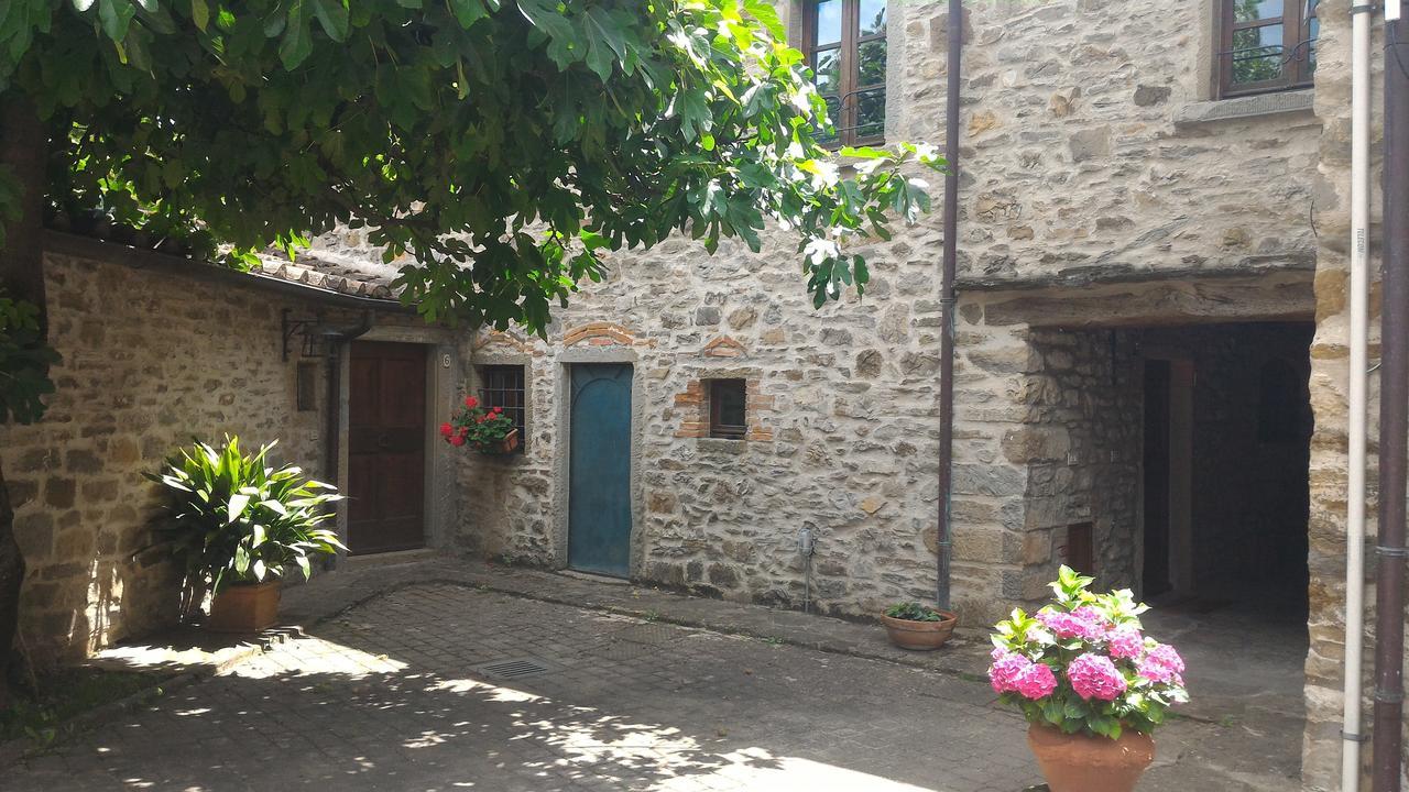 Villa La Nussa Каполона Экстерьер фото