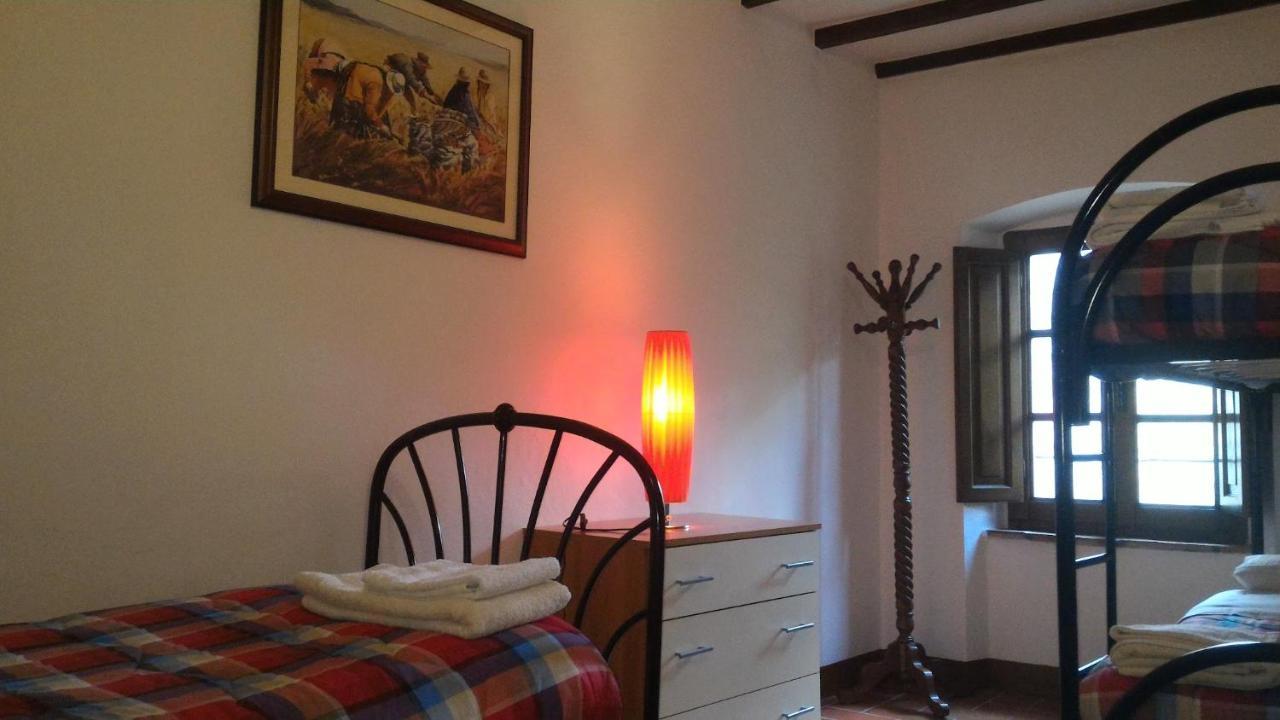 Villa La Nussa Каполона Экстерьер фото