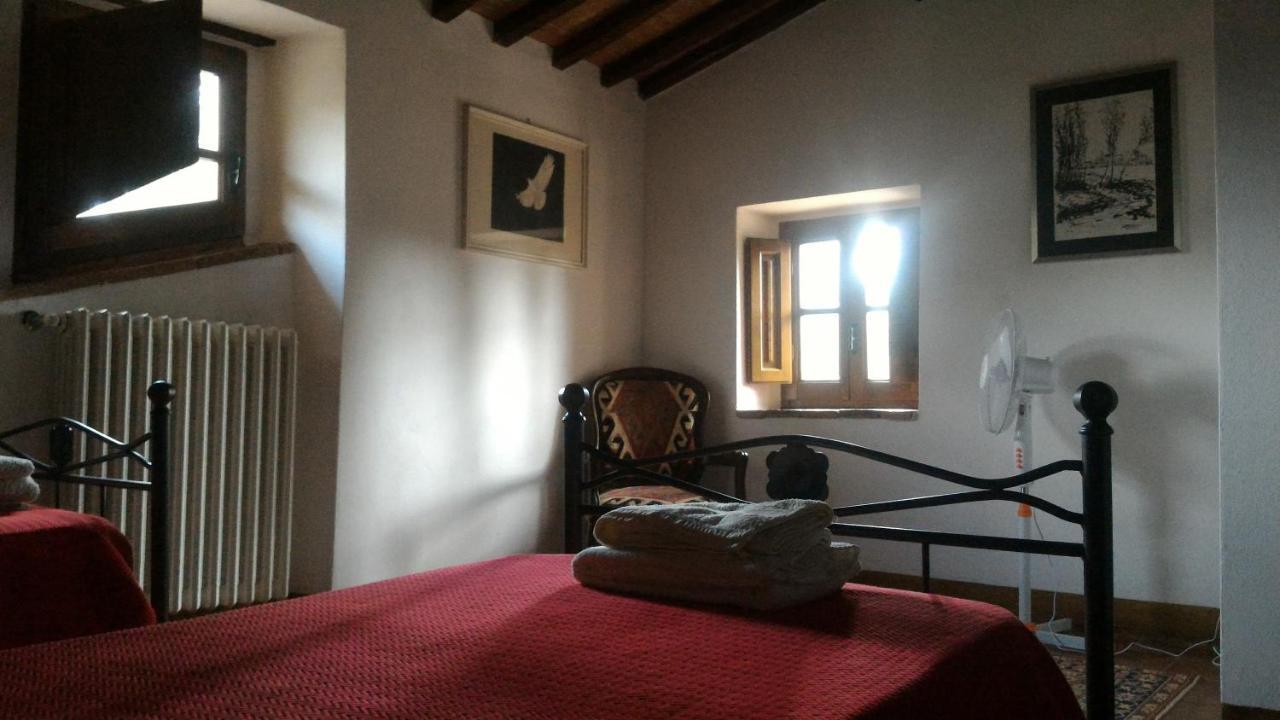 Villa La Nussa Каполона Экстерьер фото