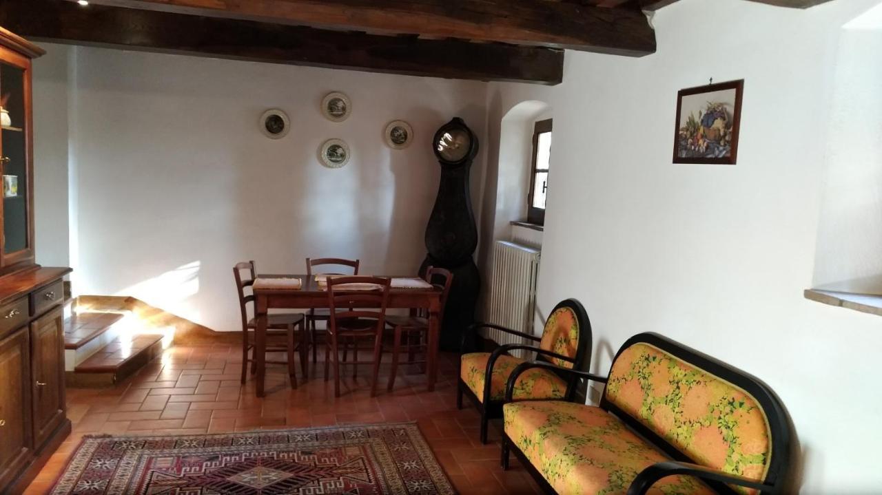 Villa La Nussa Каполона Экстерьер фото