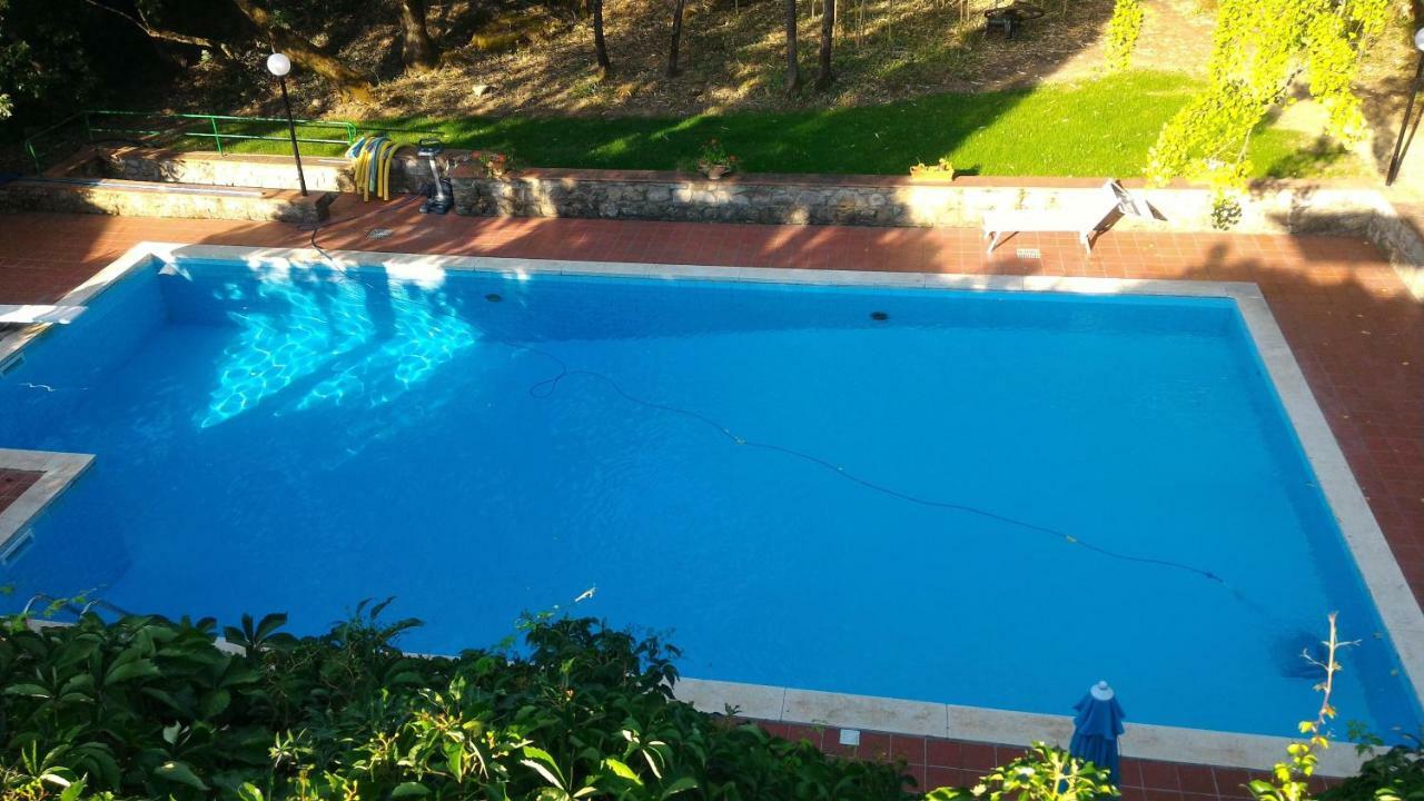 Villa La Nussa Каполона Экстерьер фото